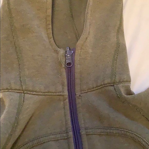 Lululemon Jacket - Picture 5 of 5